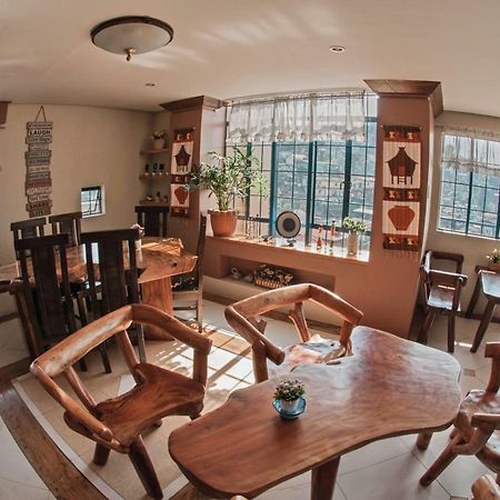 The Half House By Elmar Cabin Baguio City Bagian luar foto
