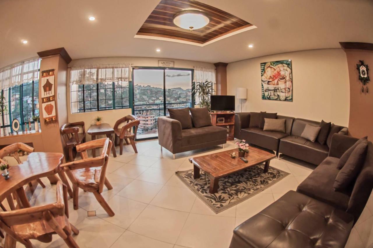 The Half House By Elmar Cabin Baguio City Bagian luar foto